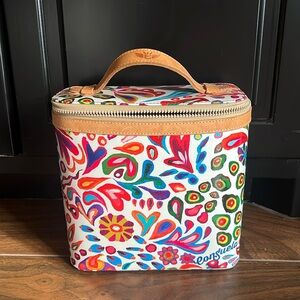 Consuela slim train case